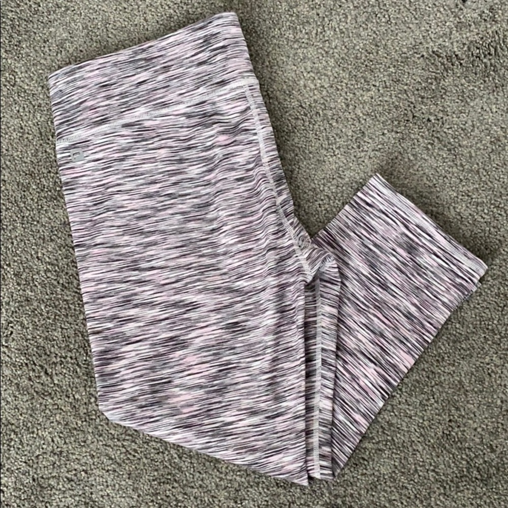 Fabletics Cropped Legging